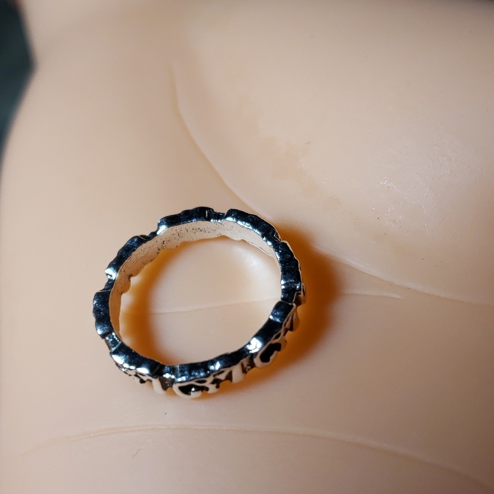 BRAND NEW RING SIZE 6.5 - Picture 2 of 2